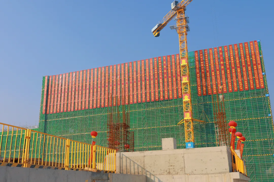 297894001761804046.png 643.png